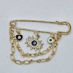 NEW! Goldtone Brooch with charms